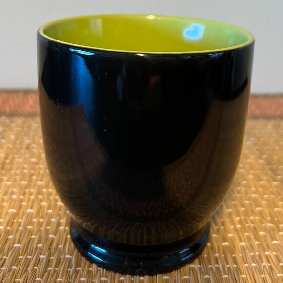 VANDOR 1Canoe2 Harriet the Hen Purple Chicken Stoneware Mug - Picture 3 of 7